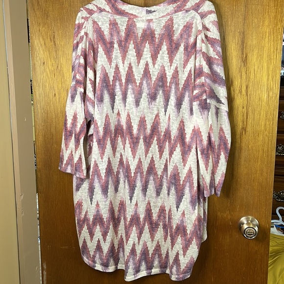 Cardigan - Picture 3 of 3